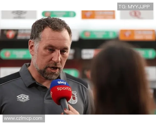 足球明星幽默社交发言大揭秘笑点满满引发球迷热议